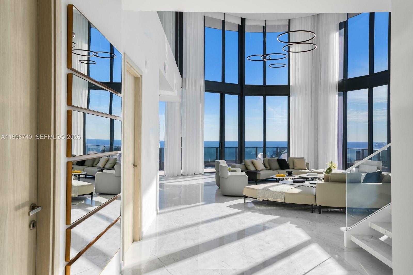 1000 Brickell Plz #UPH6202, Miami FL 33131
