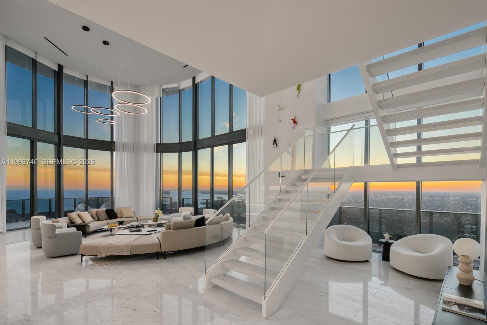 1000 Brickell Plz #UPH6202, Miami FL 33131