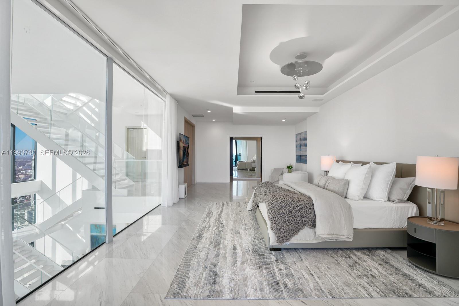 1000 Brickell Plz #UPH6202, Miami FL 33131