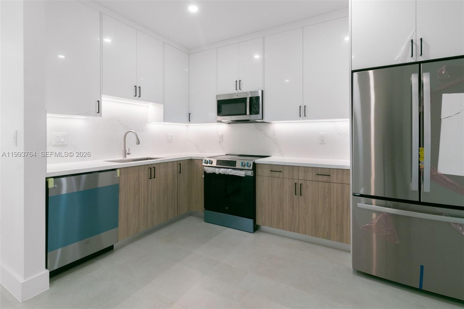 4732 SW 87 Ct #4732, Miami FL 33165