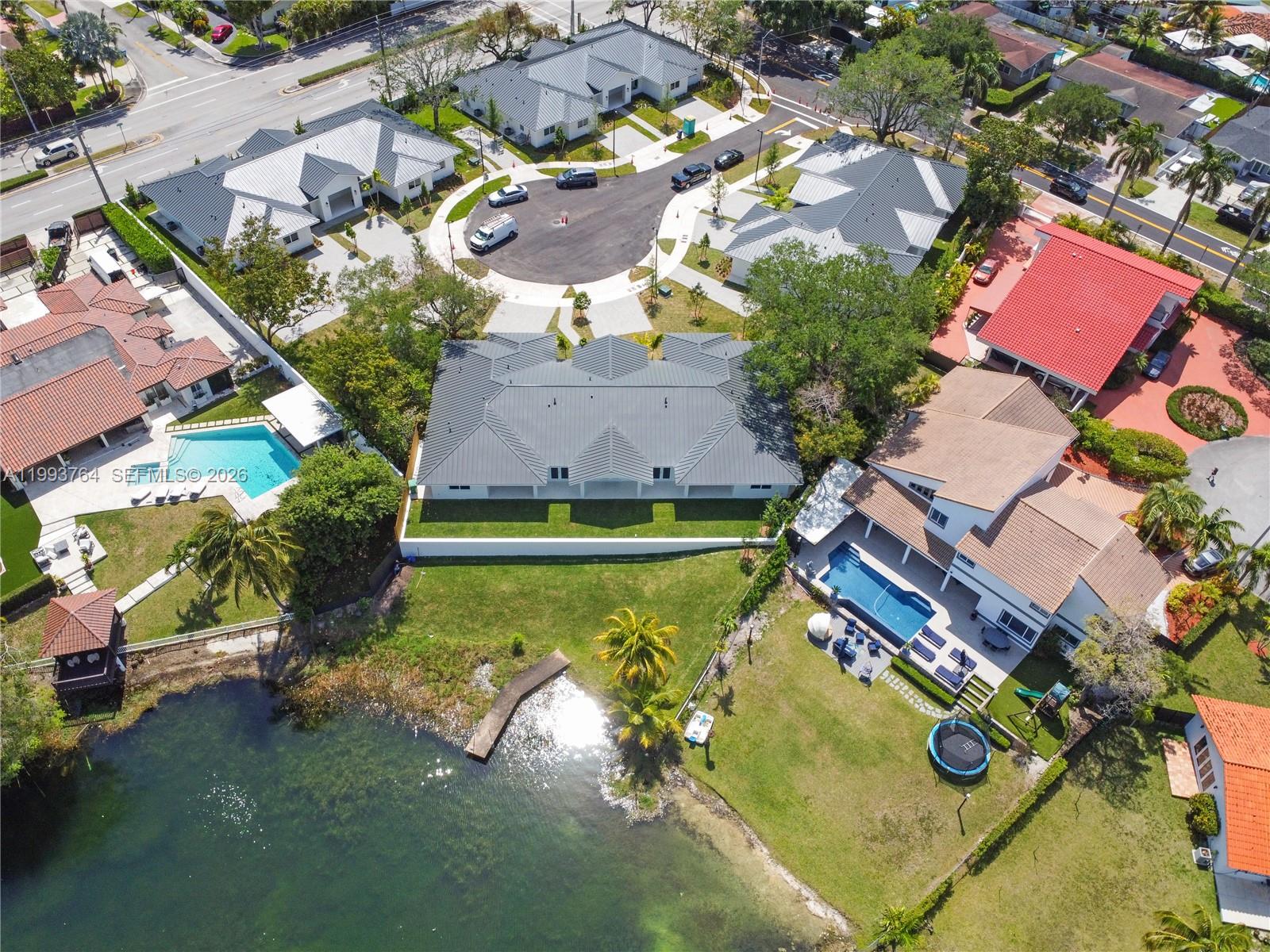 4732 SW 87 Ct #4732, Miami FL 33165