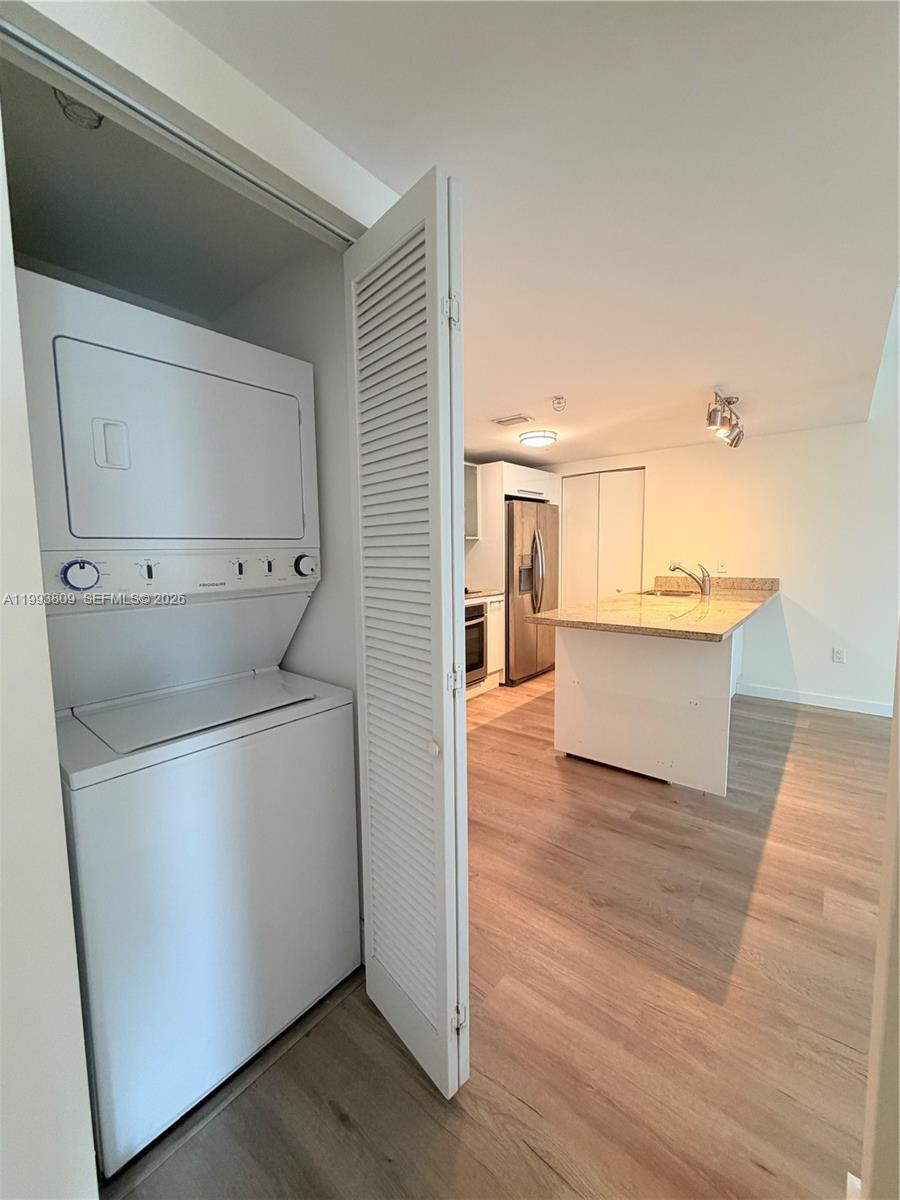 185 SW 7 ST #2510, Miami FL 33130