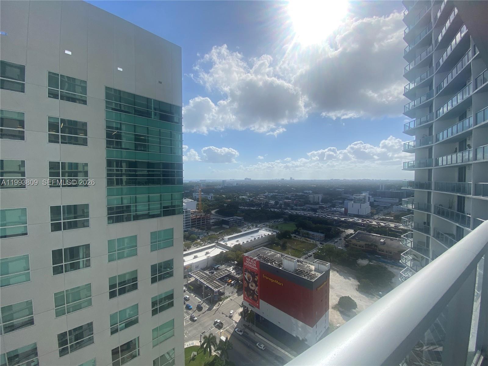 185 SW 7 ST #2510, Miami FL 33130