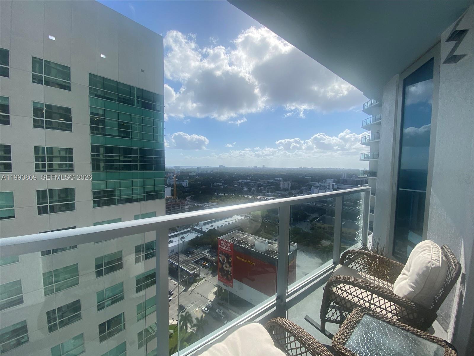 185 SW 7 ST #2510, Miami FL 33130