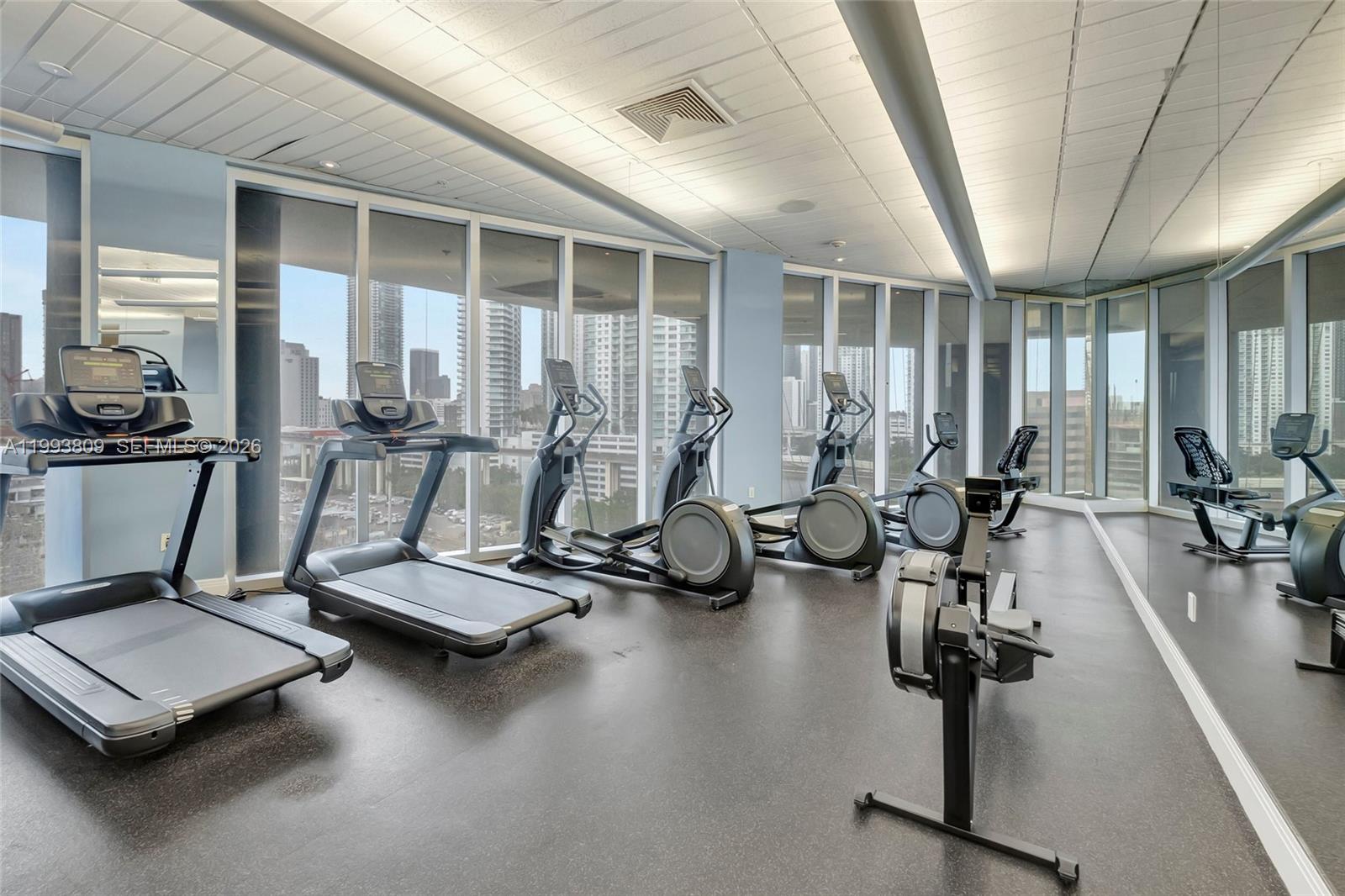 185 SW 7 ST #2510, Miami FL 33130