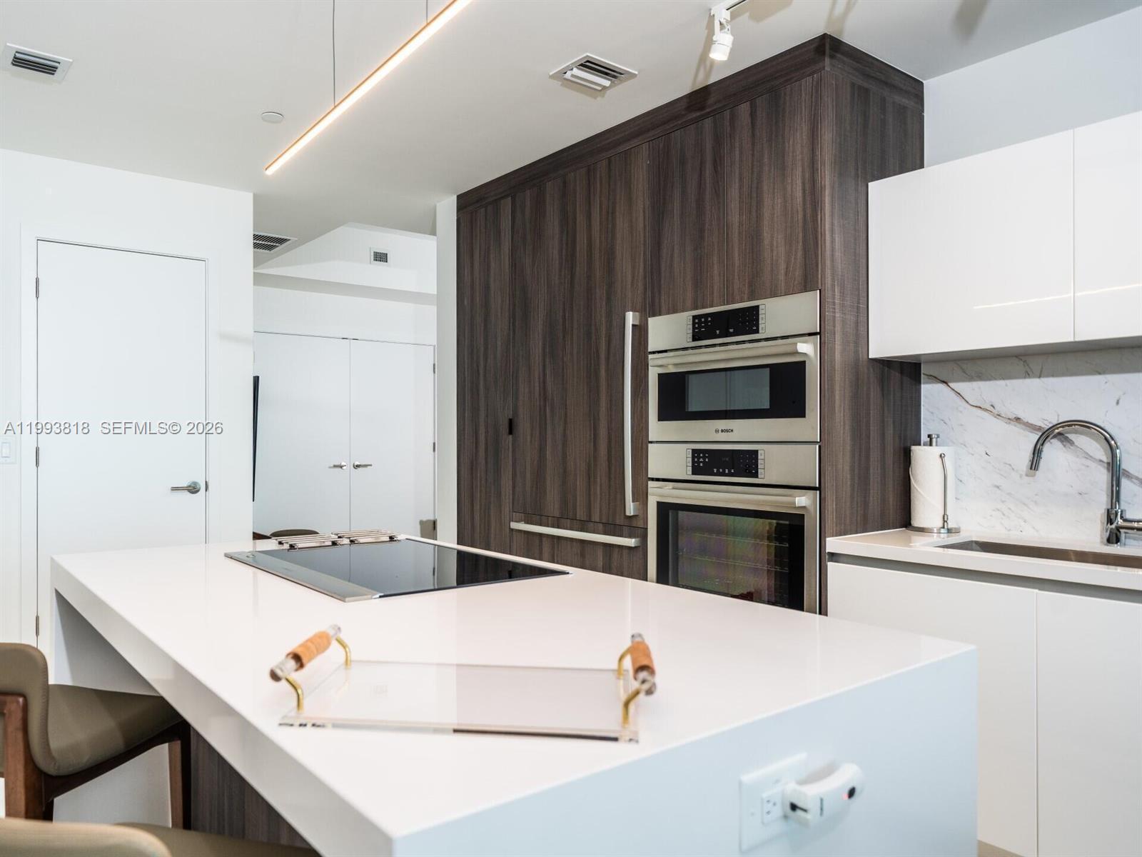 851 NE 1st Ave #2206, Miami FL 33132