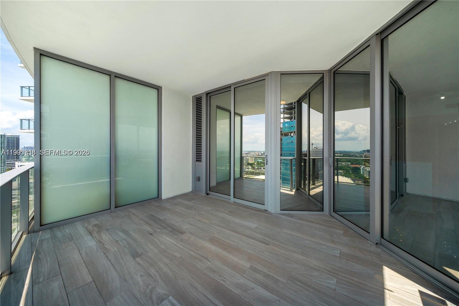 851 NE 1st Ave #2206, Miami FL 33132