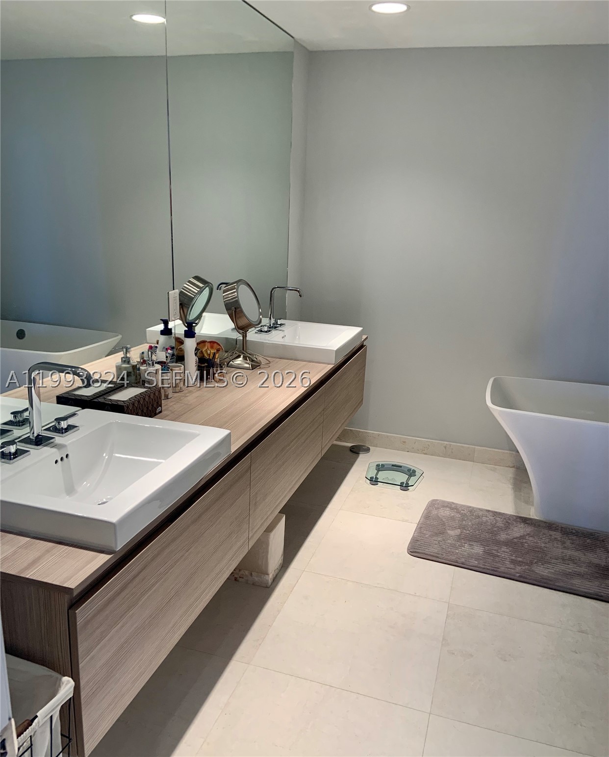 17301 Biscayne Blvd #1602, North Miami Beach FL 33160