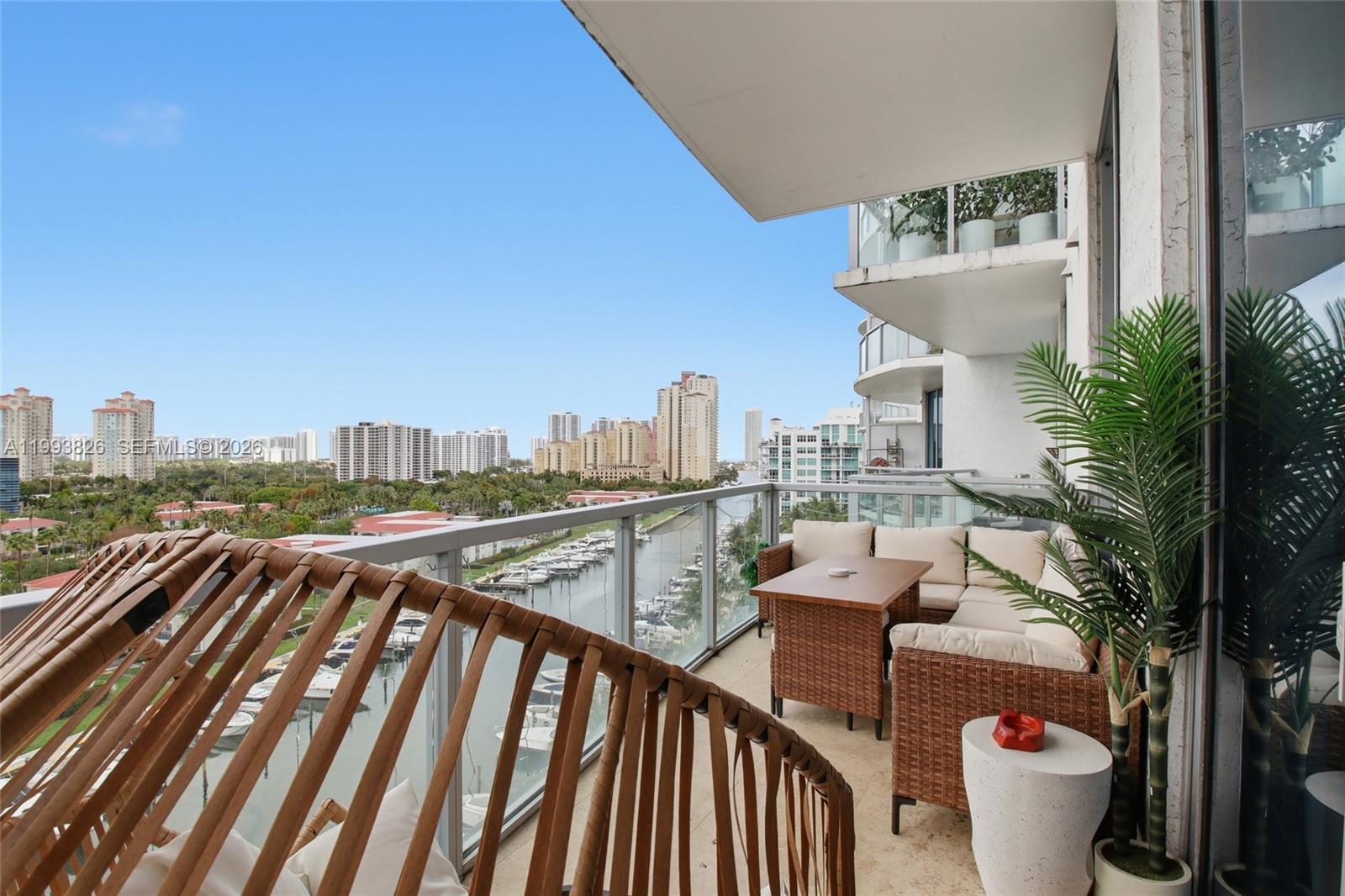 3029 NE 188th St #904, Aventura FL 33180