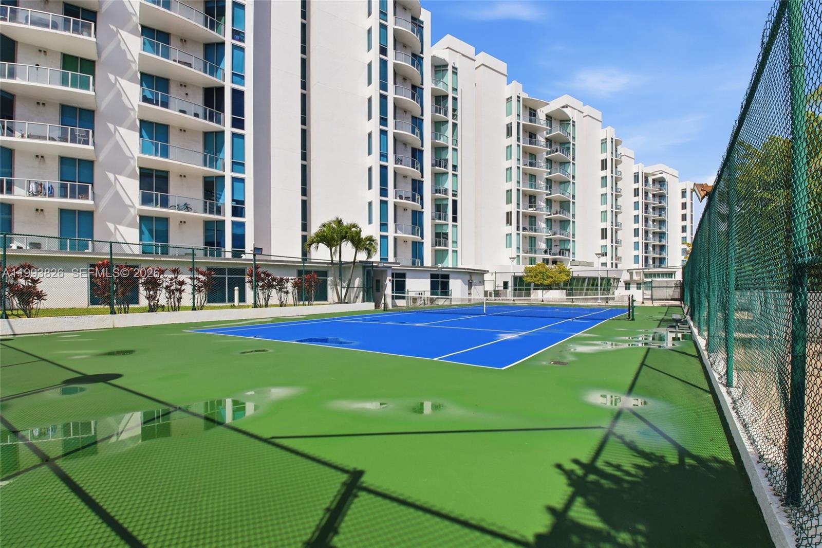 3029 NE 188th St #904, Aventura FL 33180