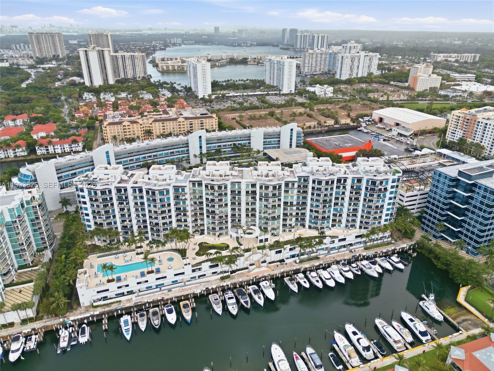3029 NE 188th St #904, Aventura FL 33180
