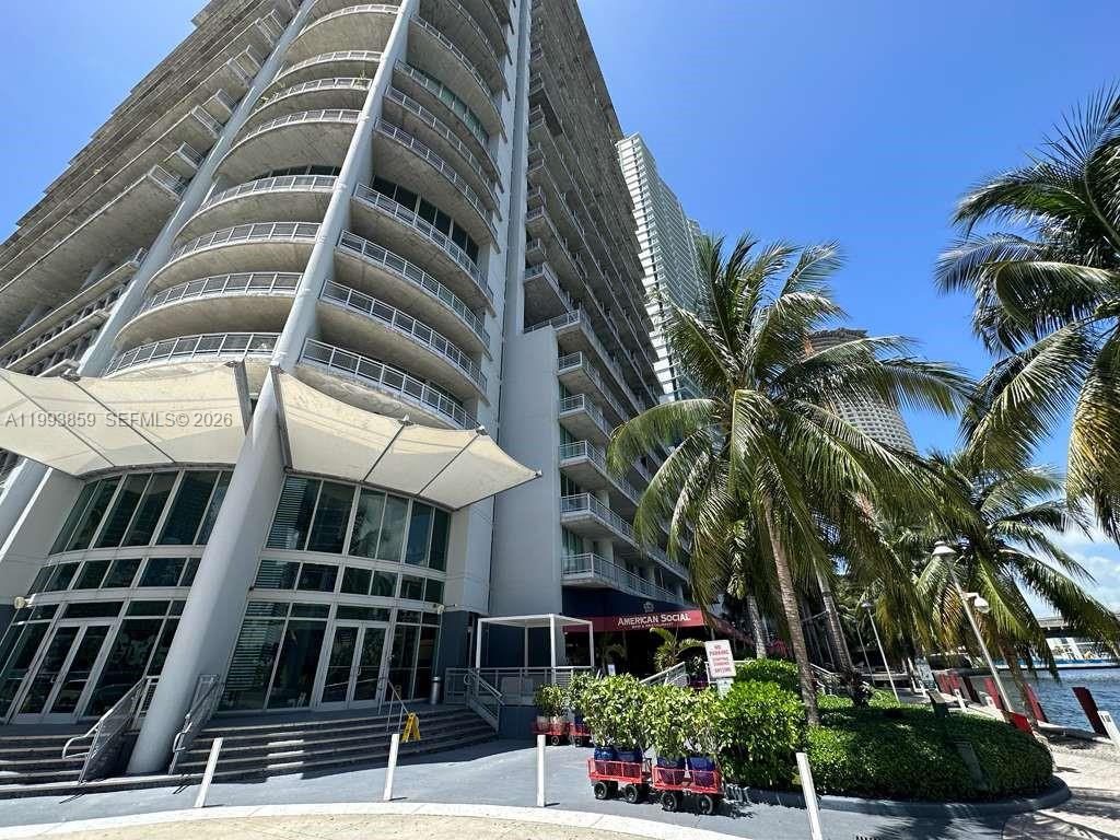690 SW 1st Ct #1128, Miami FL 33130