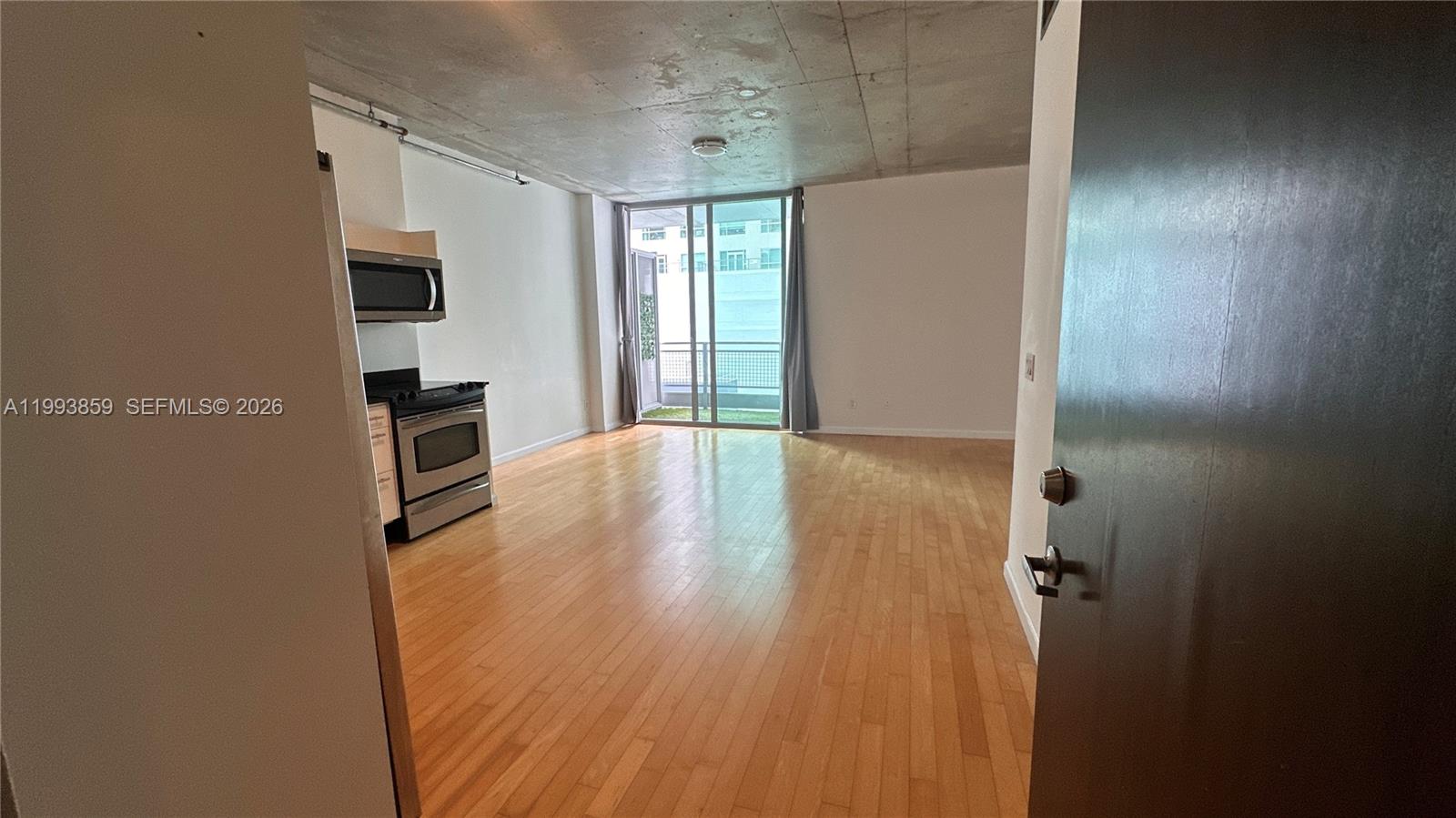 690 SW 1st Ct #1128, Miami FL 33130