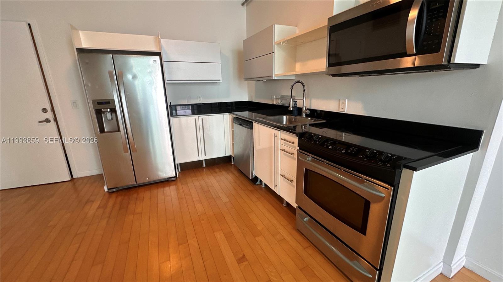 690 SW 1st Ct #1128, Miami FL 33130