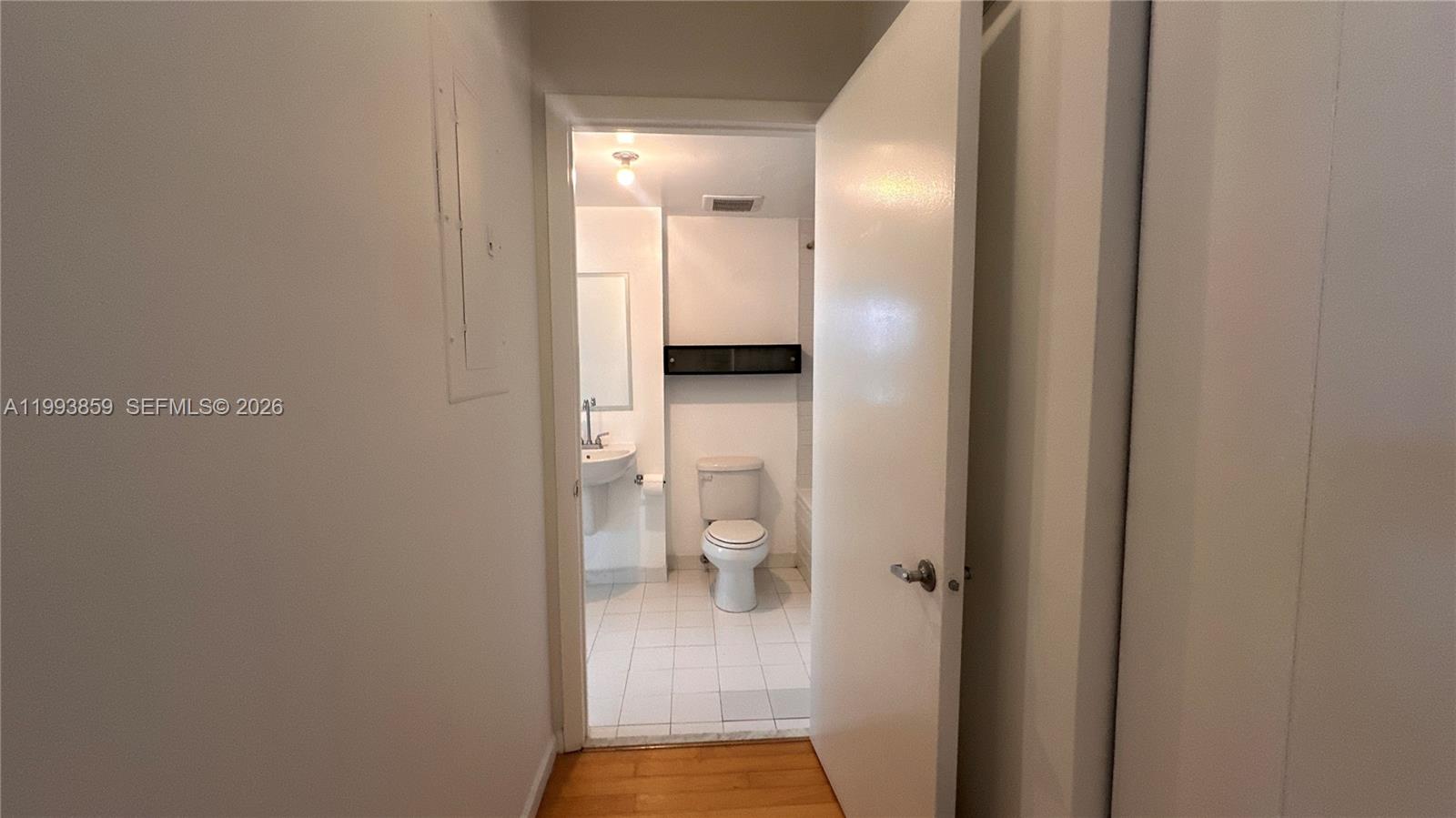 690 SW 1st Ct #1128, Miami FL 33130