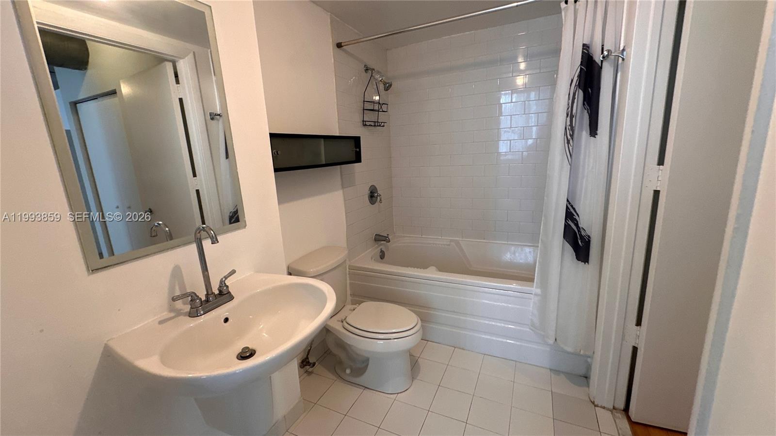 690 SW 1st Ct #1128, Miami FL 33130