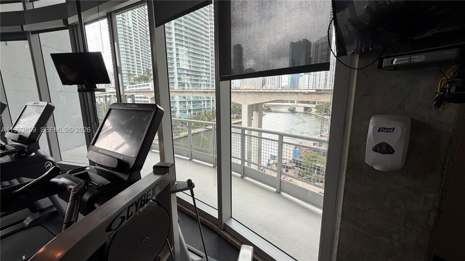 690 SW 1st Ct #1128, Miami FL 33130