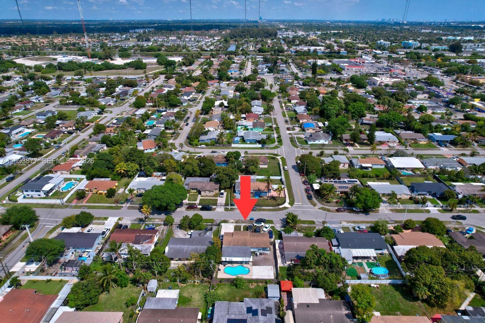 330 NW 195th Ter, Miami Gardens FL 33169