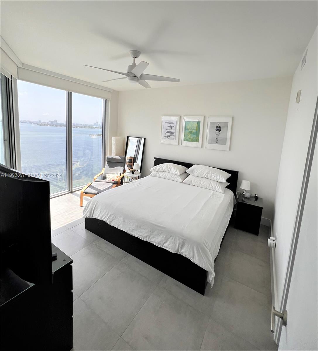 2900 NE 7th Ave #2204, Miami FL 33137
