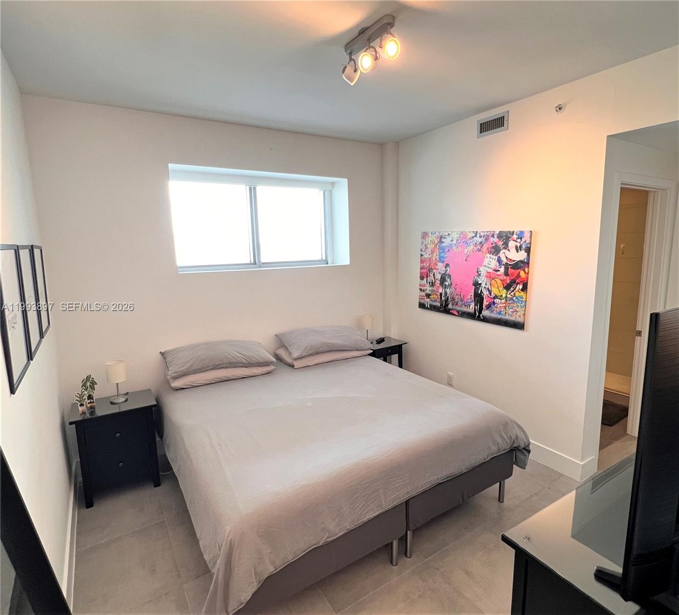 2900 NE 7th Ave #2204, Miami FL 33137