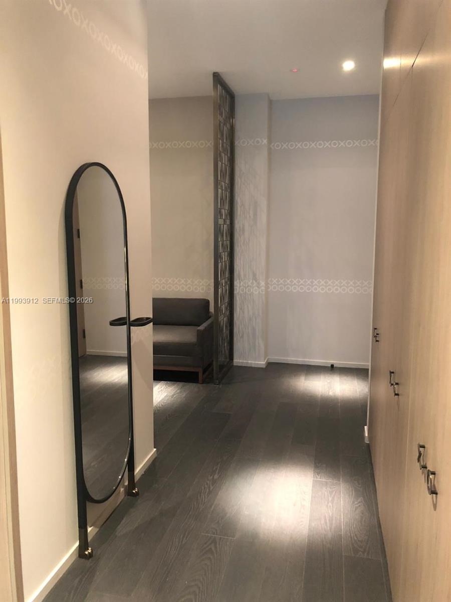 801 S Miami Ave #412, Miami FL 33131