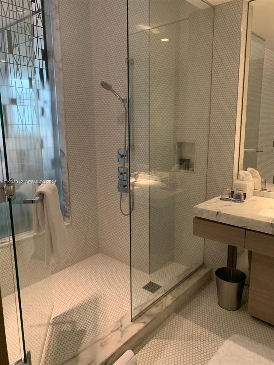 801 S Miami Ave #412, Miami FL 33131