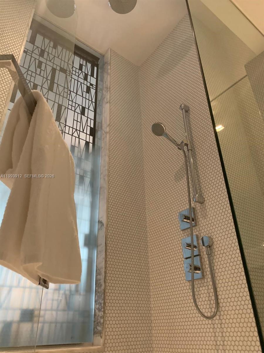 801 S Miami Ave #412, Miami FL 33131