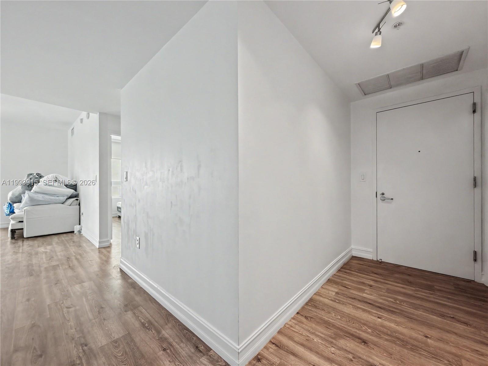 1900 N Bayshore Dr #3811, Miami FL 33132