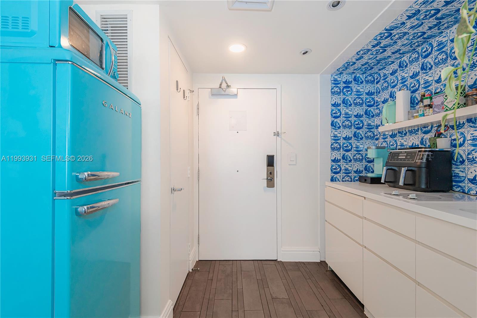 1100 West Ave #1427, Miami Beach FL 33139