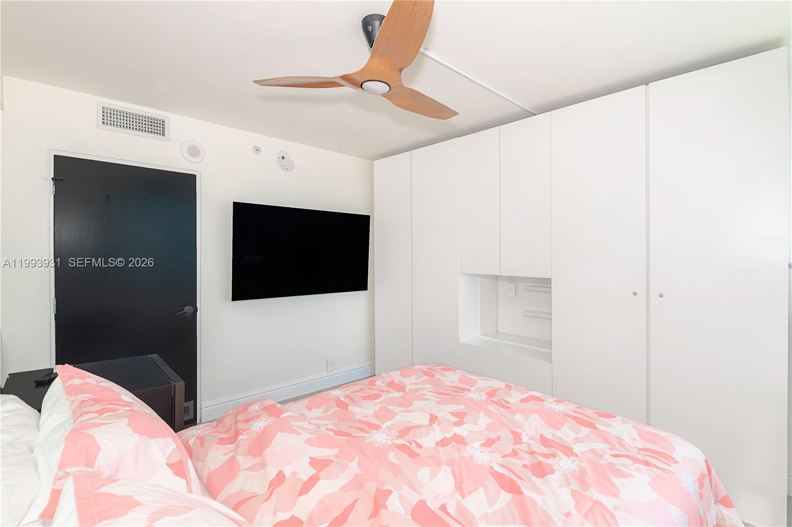 1100 West Ave #1427, Miami Beach FL 33139
