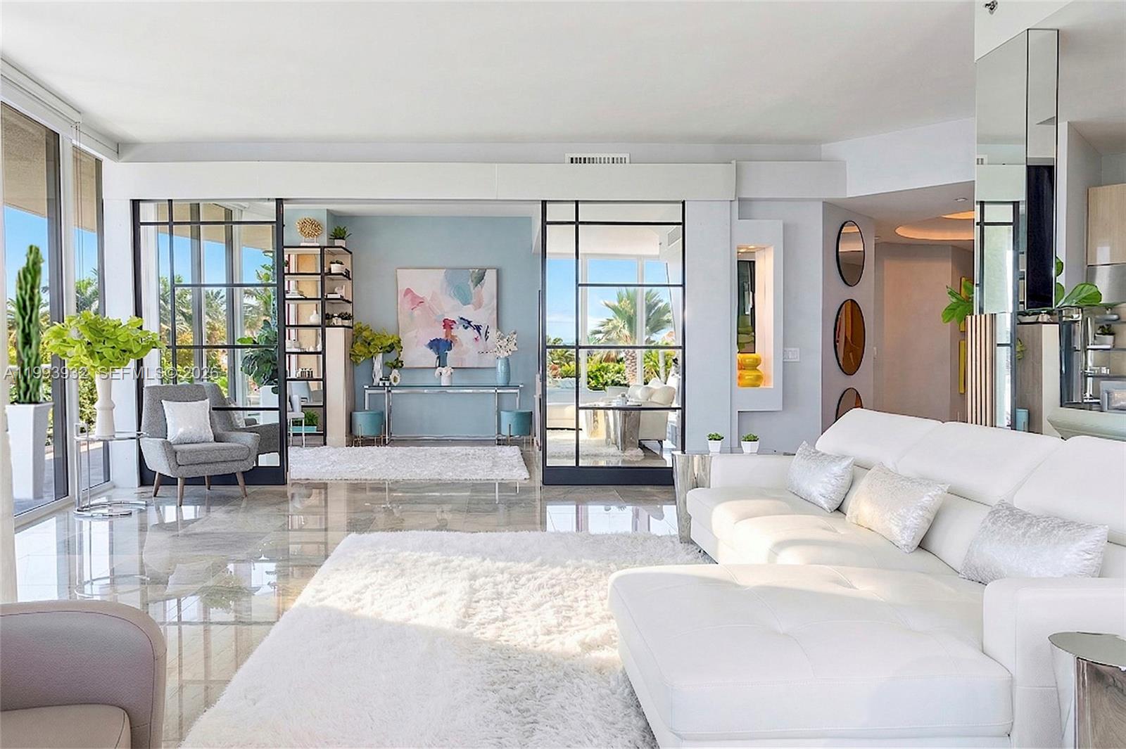 100 S Pointe Dr #506, Miami Beach FL 33139