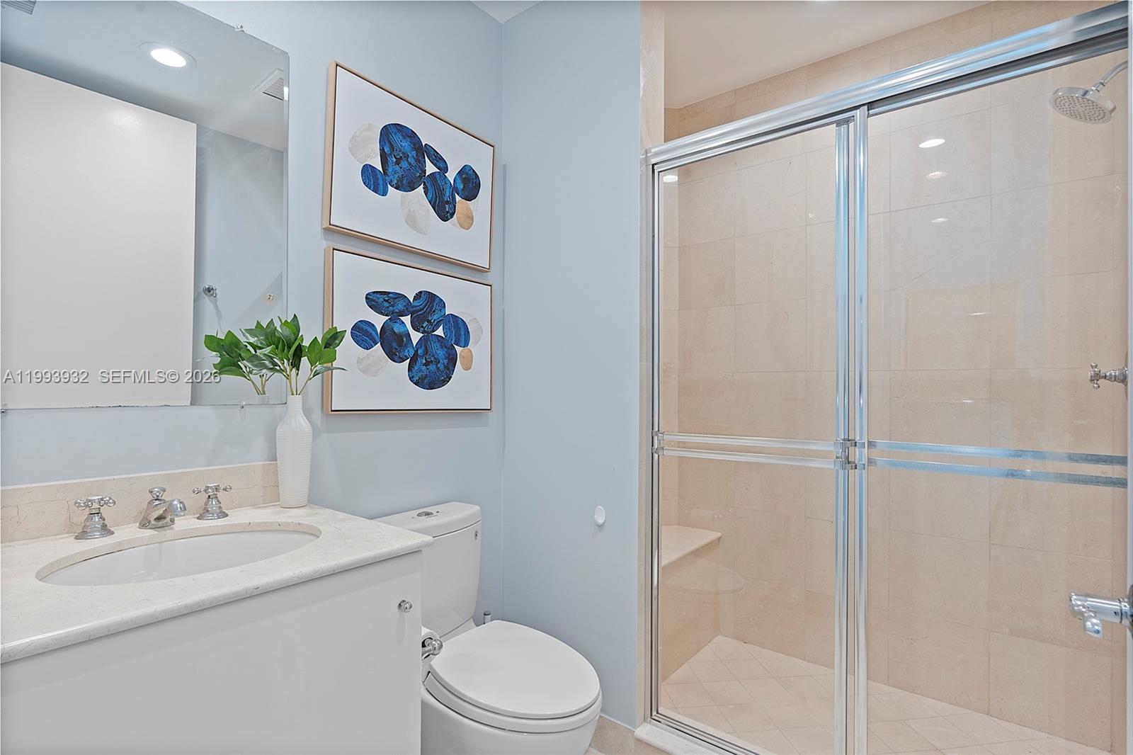 100 S Pointe Dr #506, Miami Beach FL 33139
