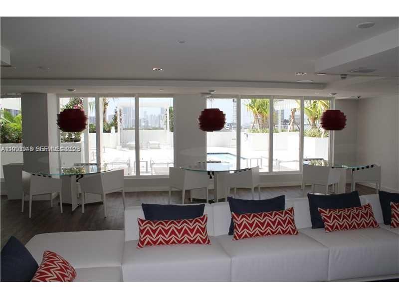 4250 Biscayne Blvd #815, Miami FL 33137