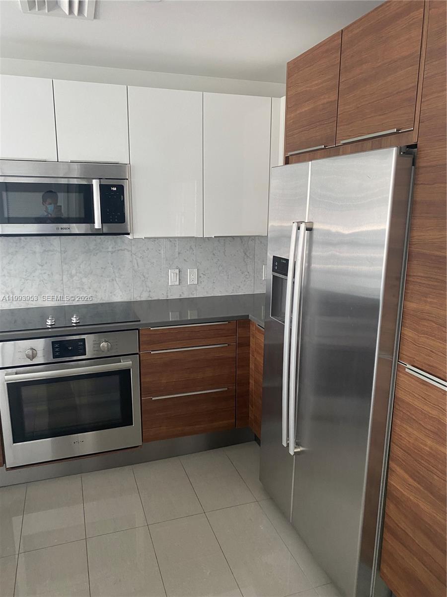 601 NE 27TH ST #1107, Miami FL 33137