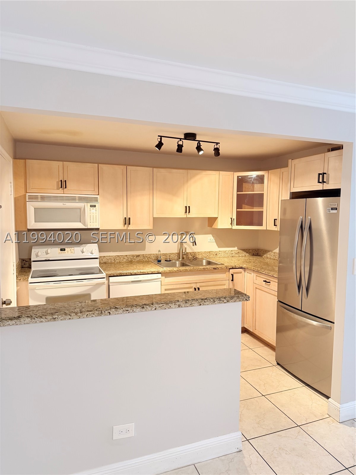 8101 SW 72nd Ave #403W, Miami FL 33143