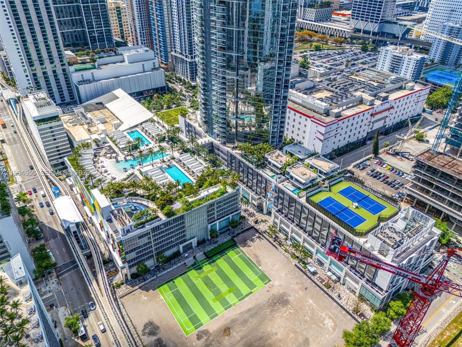 851 NE 1st Ave #1205, Miami FL 33132