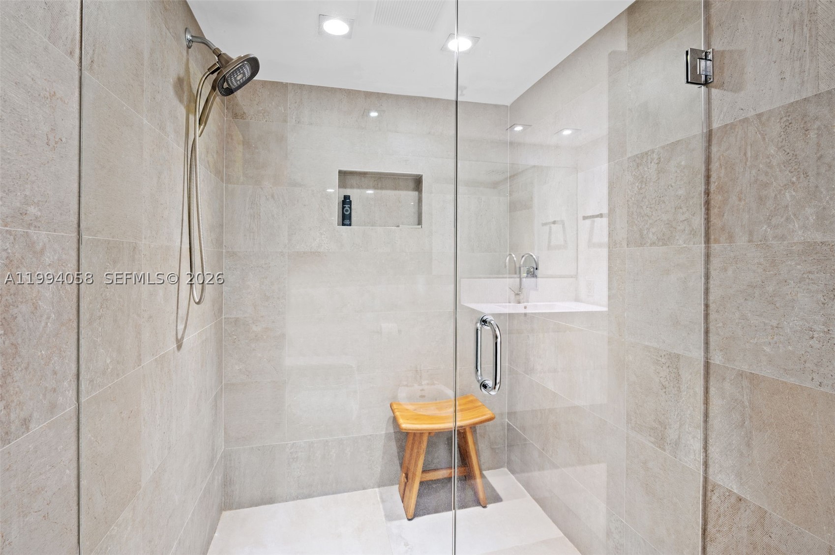 201 Crandon Blvd #227, Key Biscayne FL 33149