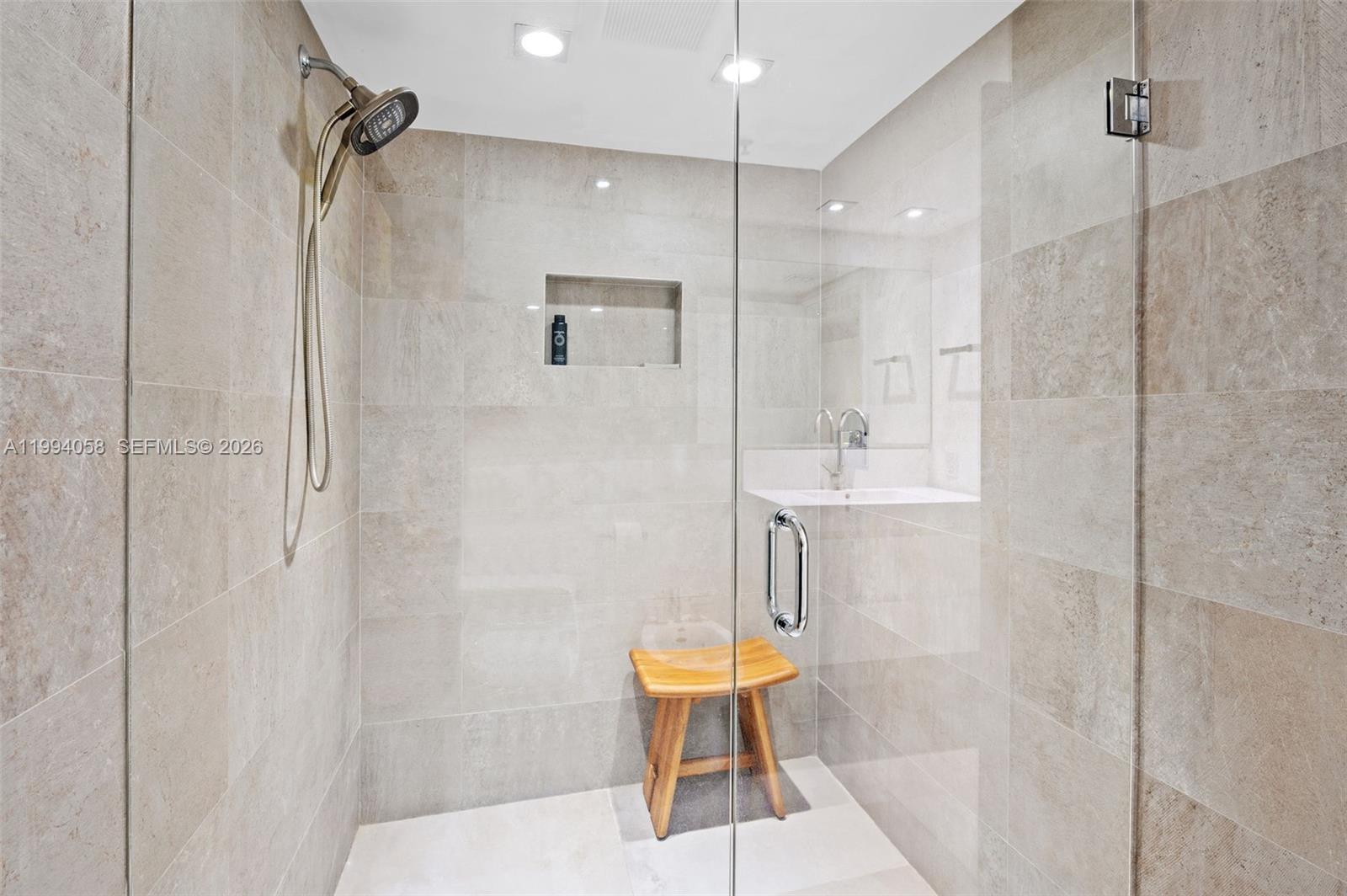 201 Crandon Blvd #227, Key Biscayne FL 33149