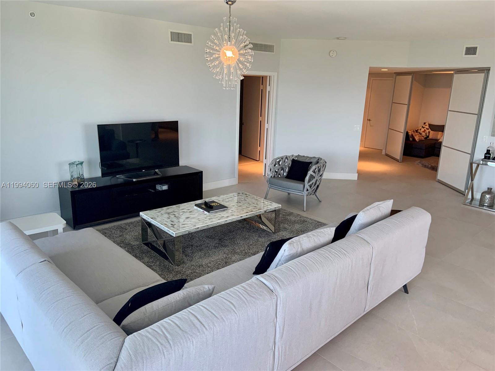 17301 Biscayne Blvd #1602, North Miami Beach FL 33160