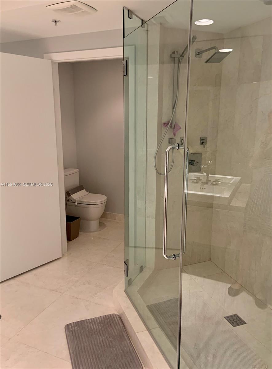 17301 Biscayne Blvd #1602, North Miami Beach FL 33160