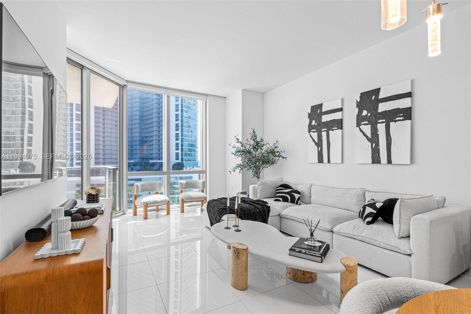 851 NE 1st Ave #1205, Miami FL 33132
