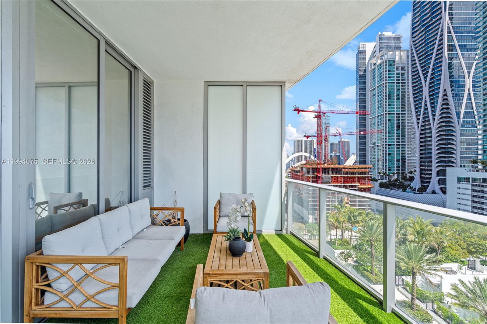 851 NE 1st Ave #1205, Miami FL 33132