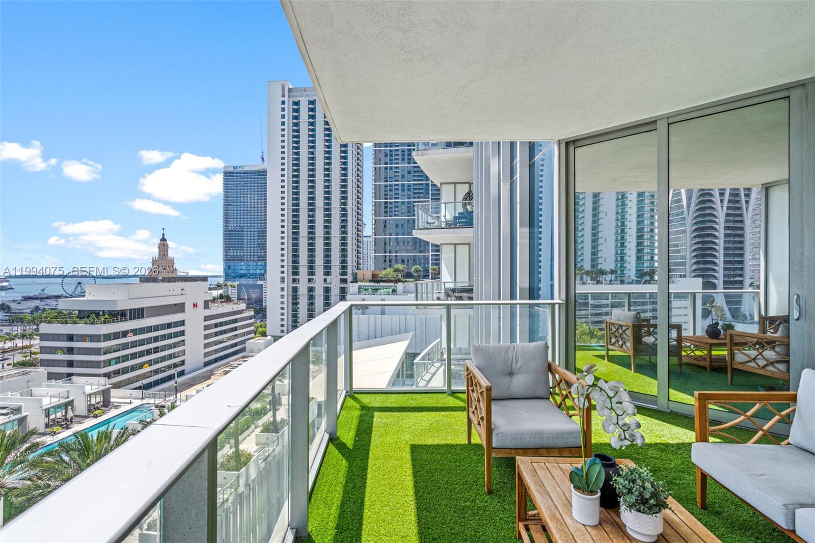851 NE 1st Ave #1205, Miami FL 33132