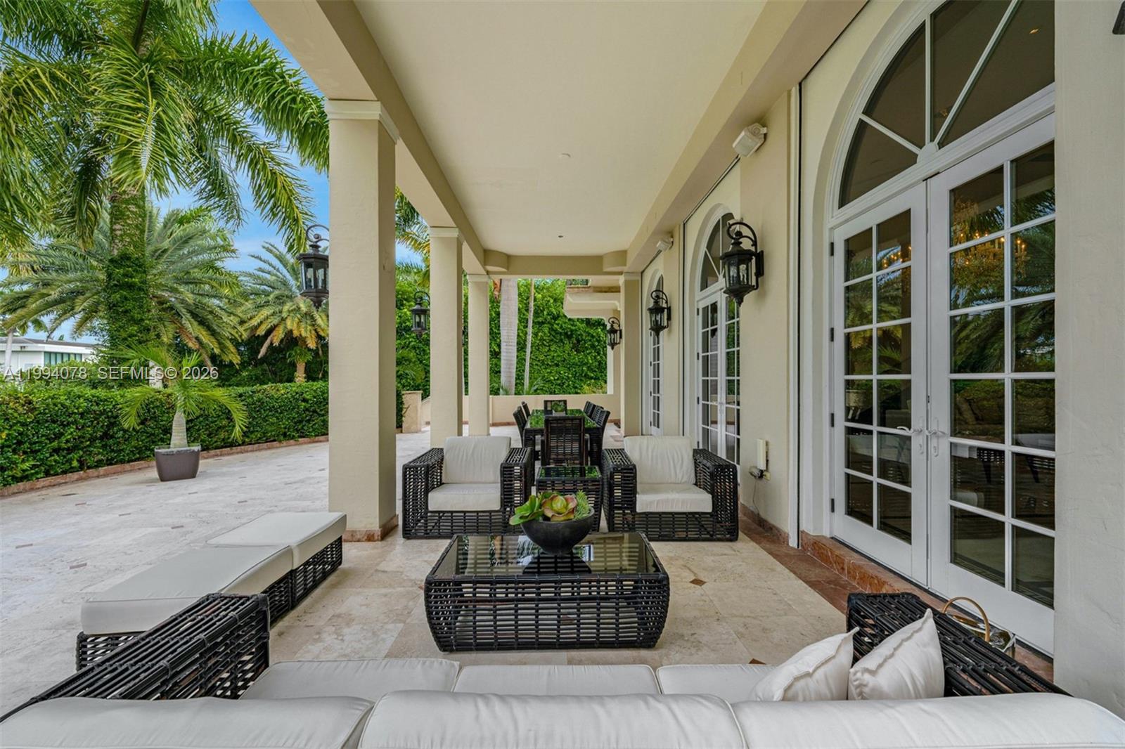 585 Arvida Pkwy, Coral Gables FL 33156