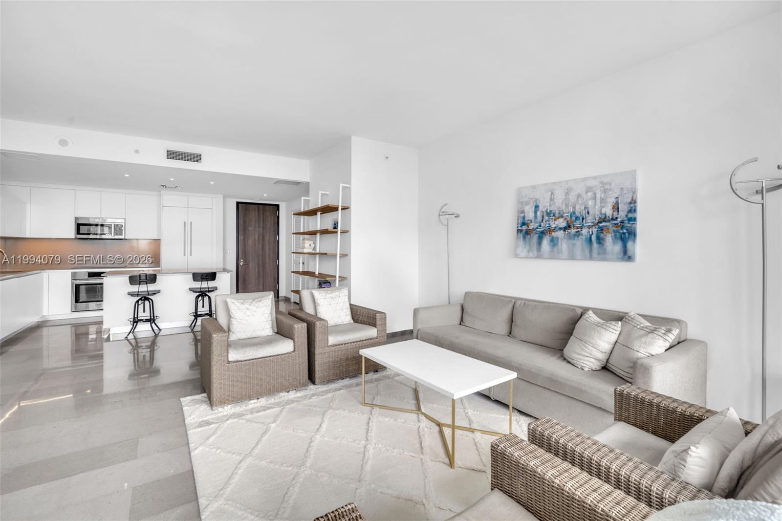 68 SE 6th St #3108, Miami FL 33131