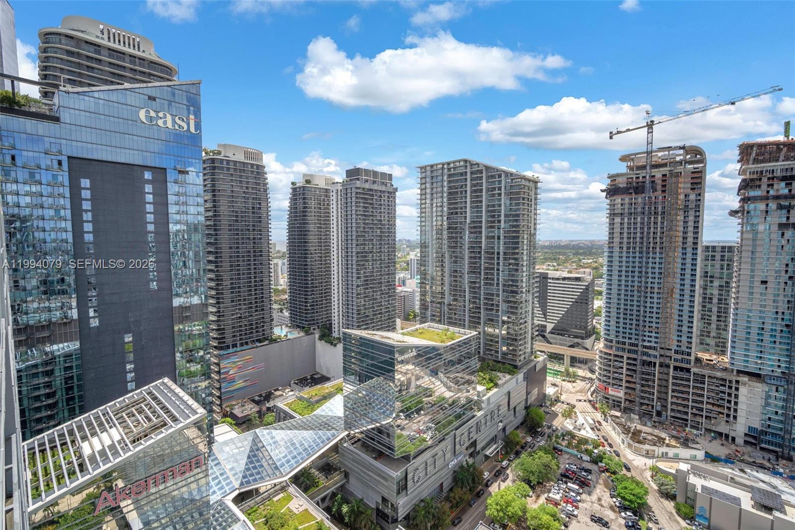 68 SE 6th St #3108, Miami FL 33131