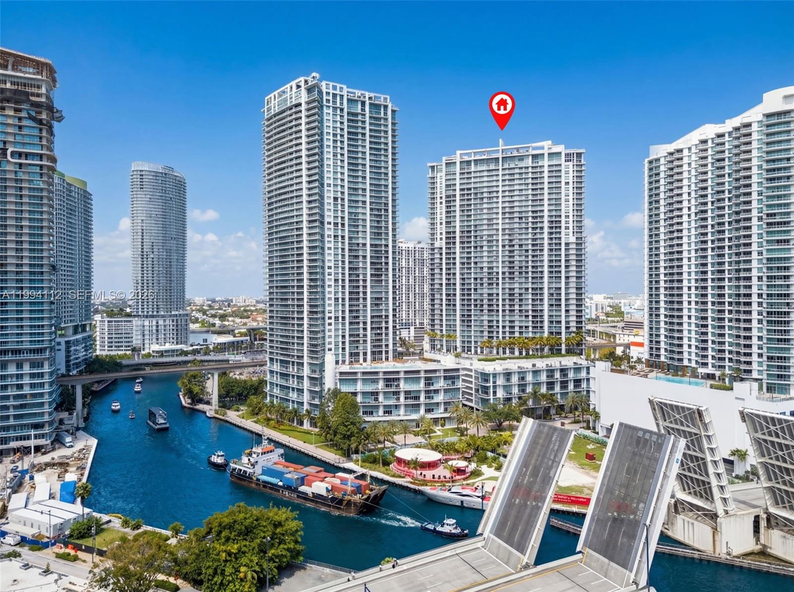 90 SW 3rd St #1105, Miami FL 33130