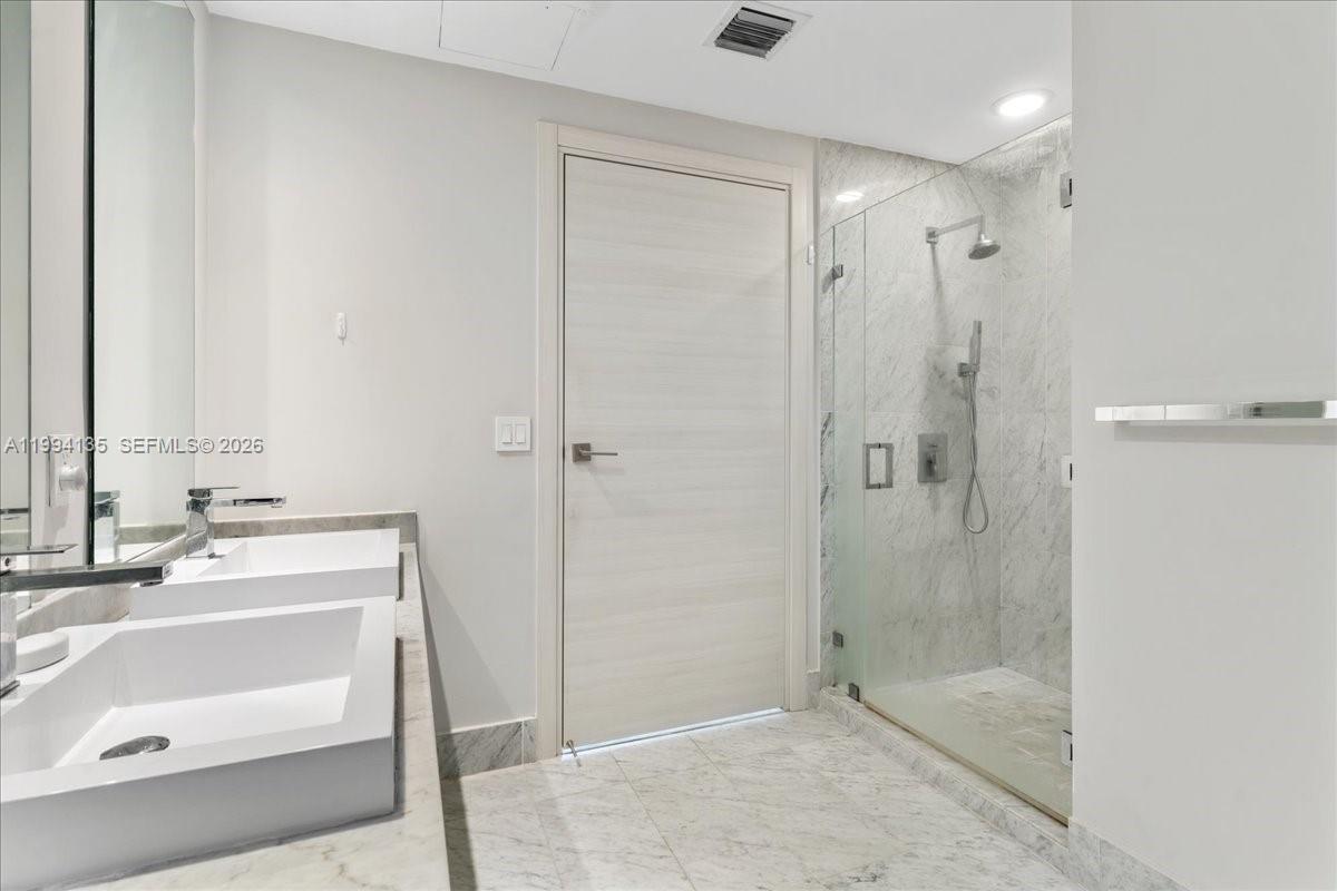 801 S Miami Ave #2603, Miami FL 33130