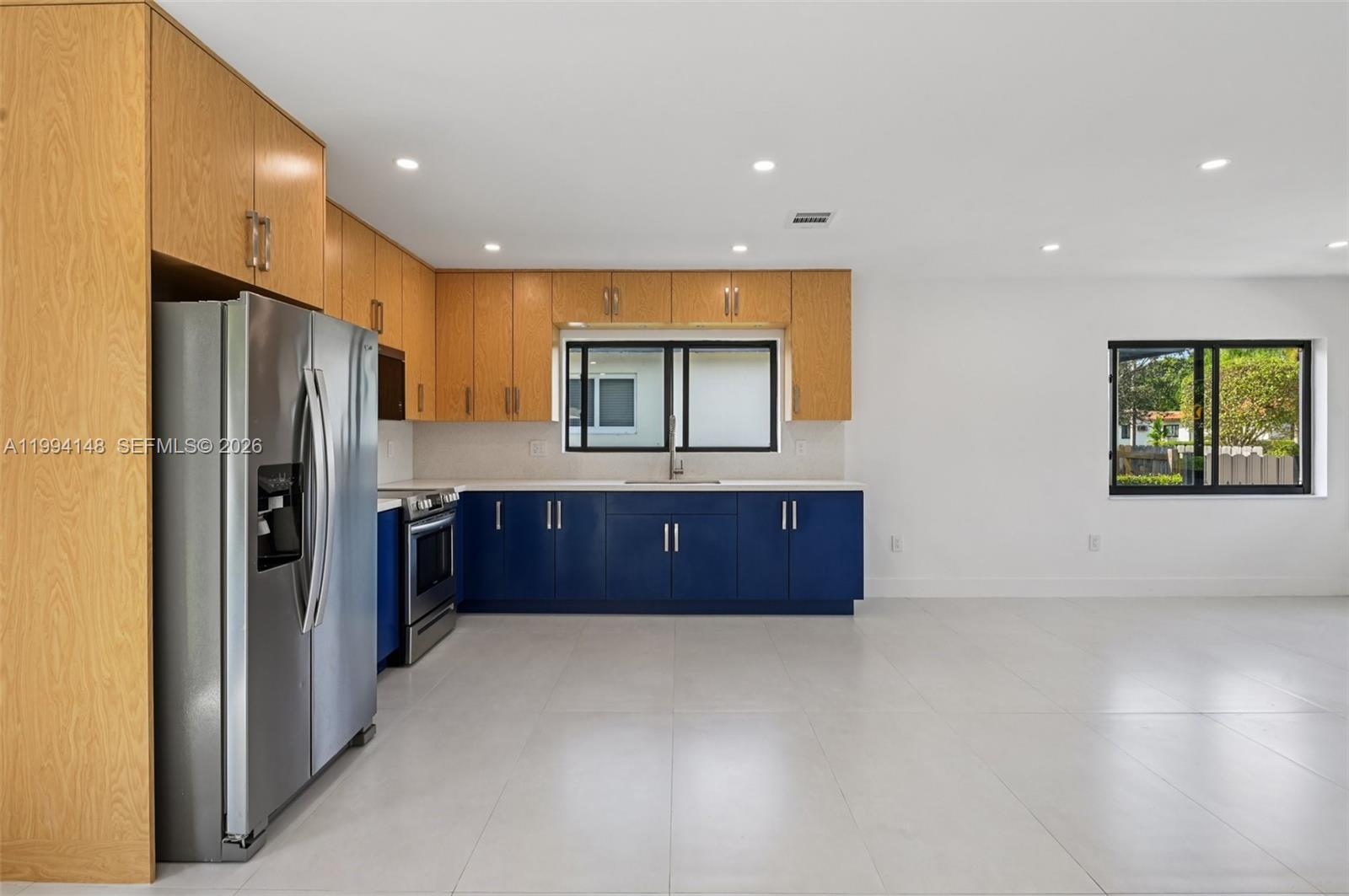 5152 SW 6th St, Miami FL 33134
