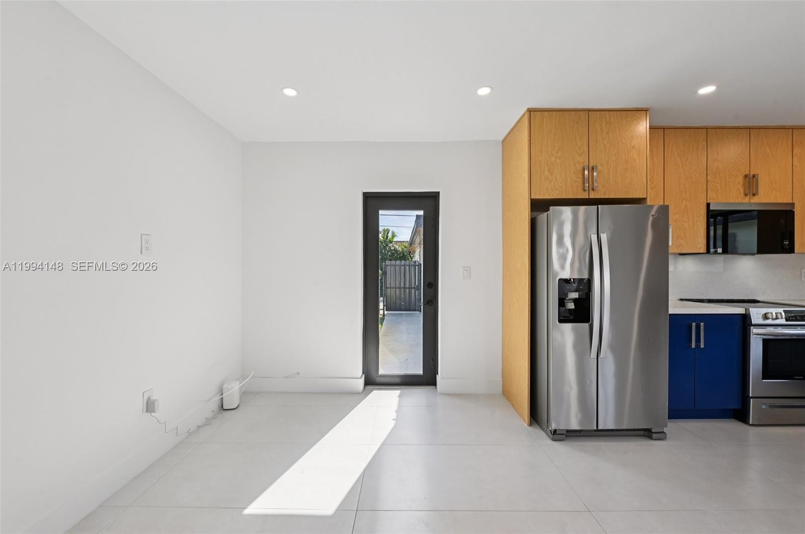 5152 SW 6th St, Miami FL 33134